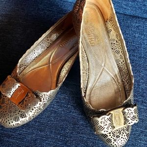 Salvatore Ferragamo Varina Bow Flats Silver Shoes